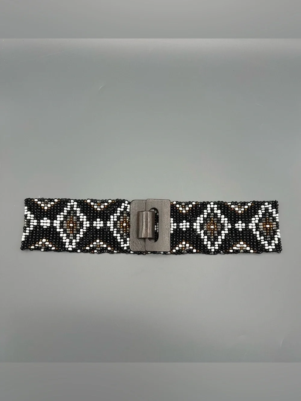 N/A stylish black